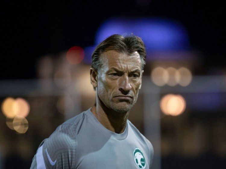 中出国产